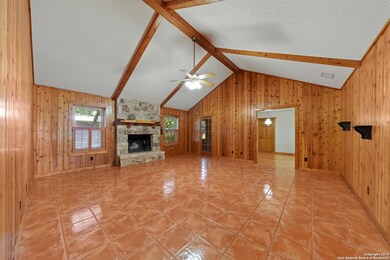 20616 Helotes Creek Rd, Helotes, TX 78023 - photo 4