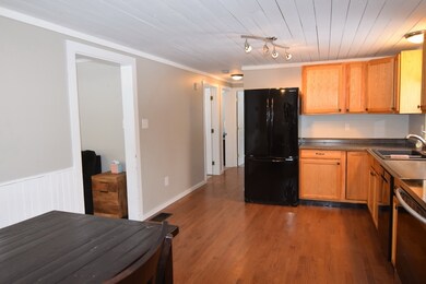 295 Maple St, Bethlehem, NH 03574 - photo 7