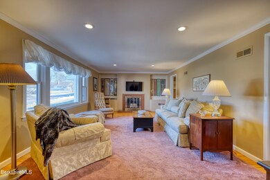 40 Darlene Ave, Pittsfield, MA 01201 - photo 5