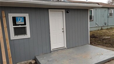 7008 Bellefontaine Ave, Kansas City, MO 64132 - photo 6