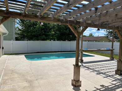POOL DECK