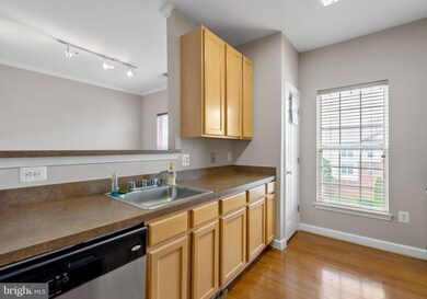 22725 Thimbleberry Square unit 304, Ashburn, VA 20148 - photo 7