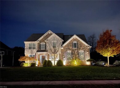 10452 Angelina Dr, North Royalton, OH 44133 - photo 2