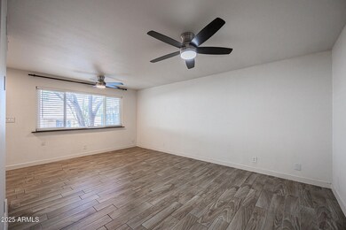 323 S Pioneer, Mesa, AZ 85204 - photo 5