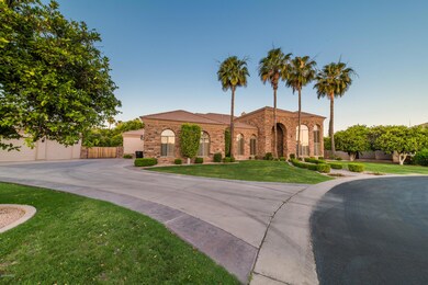 5 bedroom home in the citrus groves