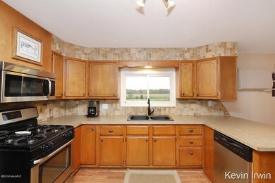 4895 E 112th St, Grant, MI 49327 - photo 7