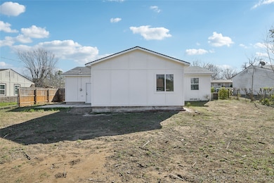1137 N Oklahoma Ave, Claremore, OK 74017 - photo 3