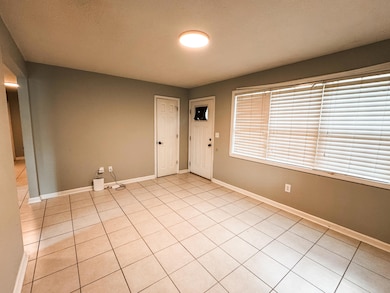 1417 Cr 194, Blue Springs, MS 38828 - photo 6