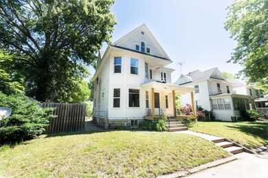 409 Baltimore St, Waterloo, IA 50701 - photo 2