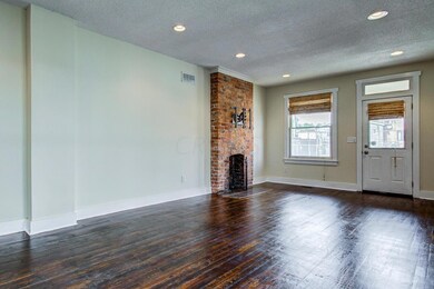 Living - Fireplace