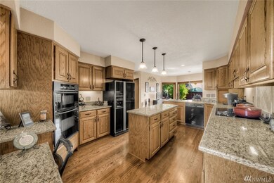 27323 SE 401st St, Enumclaw, WA 98022 - photo 4