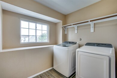 9907 Valance Way, Conroe, TX 77385 - photo 4