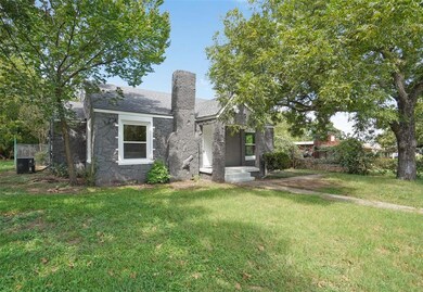 307 Harcourt St, Weatherford, TX 76086 - photo 4