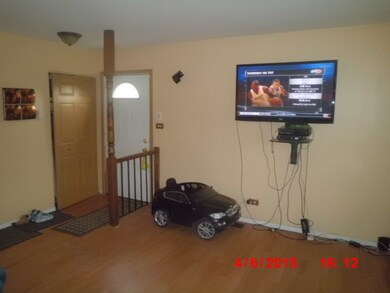 1151 Williamsburg Rd unit 1, Country Club Hills, IL 60478 - photo 2