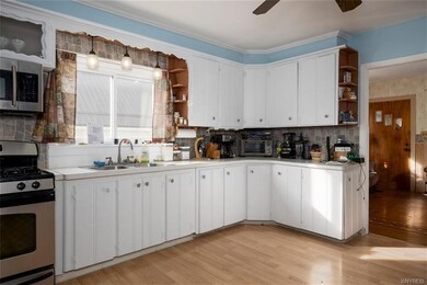 27 15th Ave, North Tonawanda, NY 14120 - photo 5