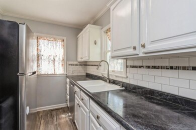 1304 48th St, Des Moines, IA 50311 - photo 7