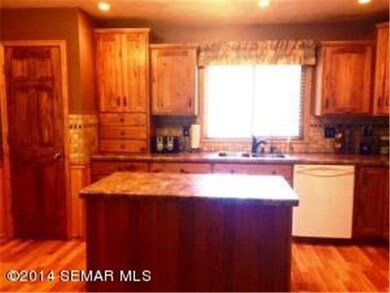 910 Spicer Rd, Albert Lea, MN 56007 - photo 4