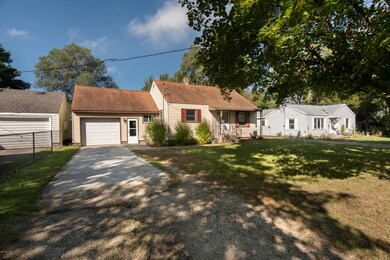 505 Park St-1