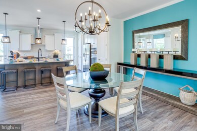 4016 Shire Meadow Ln, Triangle, VA 22172 - photo 5