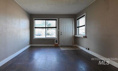 173 NW 7th Ave, Ontario, OR 97914 - photo 7