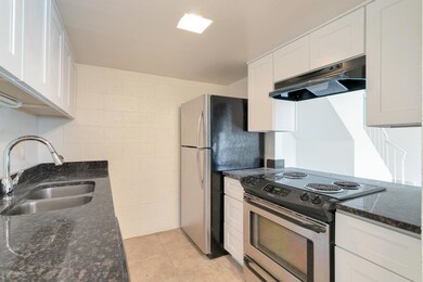 6 Kitchen