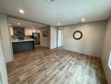 11500 SW Kanner Hwy unit 314A, Indiantown, FL 34956 - photo 2