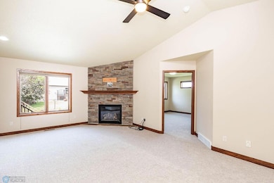 3312 5th Ave N, Moorhead, MN 56560 - photo 6