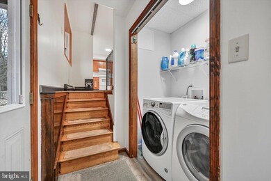 564 Mountain Rd, Tamaqua, PA 18252 - photo 7