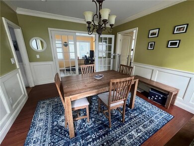 185 Roosevelt St, Providence, RI 02909 - photo 7