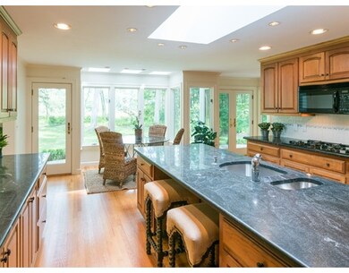 86 Winding River Rd, Needham, MA 02492 - photo 4