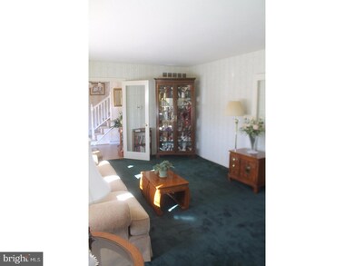 9 W Kennedy Dr, Clementon, NJ 08021 - photo 5