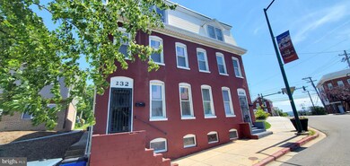 232 E Franklin St, Hagerstown, MD 21740 - photo 2