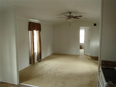 557-34 SW Cutoff unit 34, Auburn, MA 01501 - photo 6