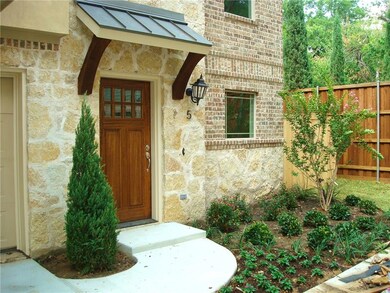 6131 Oram St unit 5, Dallas, TX 75214 - photo 2