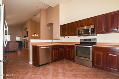 07 Kitchen