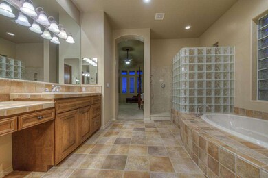 021_Master Bath