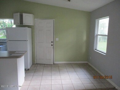 4186 Ruby Dr E, Jacksonville, FL 32246 - photo 4