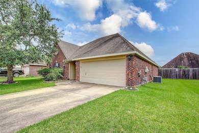 3621 Mahogany Trail, Pearland, TX 77584 - photo 3