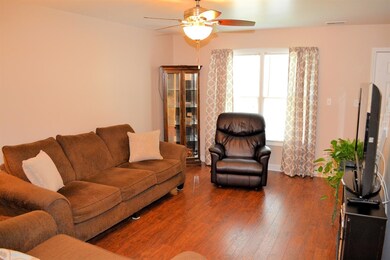 1015 Windsor Ln, Dyer, IN 46311 - photo 4