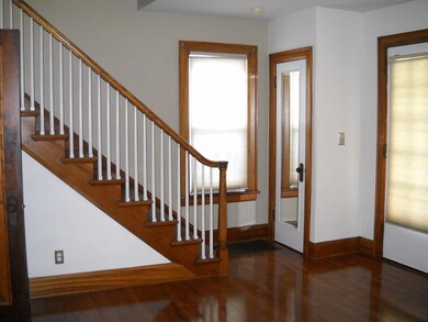 162 Dunedin LR6