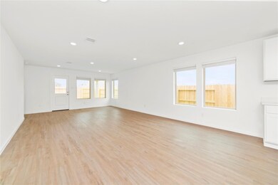 1634 Blue Cypress Dr, Rosenberg, TX 77471 - photo 3