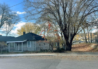 40 Foss St, Susanville, CA 96130 - photo 4