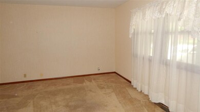 821 S James Ave, Maize, KS 67101 - photo 5