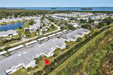 361 Grove Isle Cir, Vero Beach, FL 32962 - photo 3