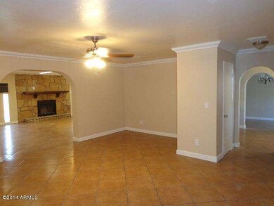 3130 W Pierson Living