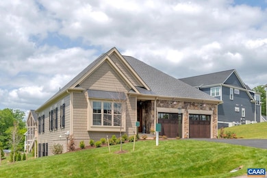 24 Farrow Dr, Charlottesville, VA 22901 - photo 4