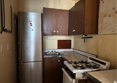 123 W 80th St unit 2-F, New York, NY 10024 - photo 6