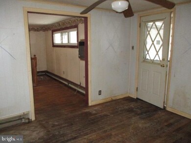 1423 New Bloomfield Rd, New Bloomfield, PA 17068 - photo 5