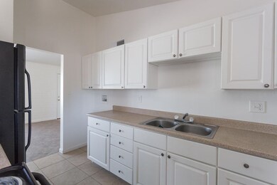 3841 Ruth Ave-6