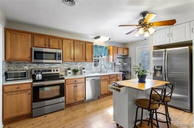 5607 Sara Kay Dr, North Chesterfield, VA 23237 - photo 7